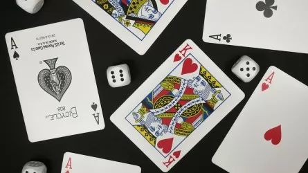 Карточные игры в TikTok противозаконны, предупредили в мажилисе