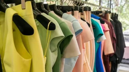 Бьет по карману: одежда в Казахстане выросла в цене